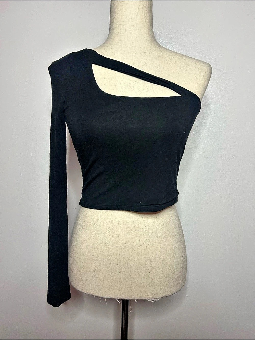 GARAGE Cut Out One-Shoulder Knit Top Black - Size Medium